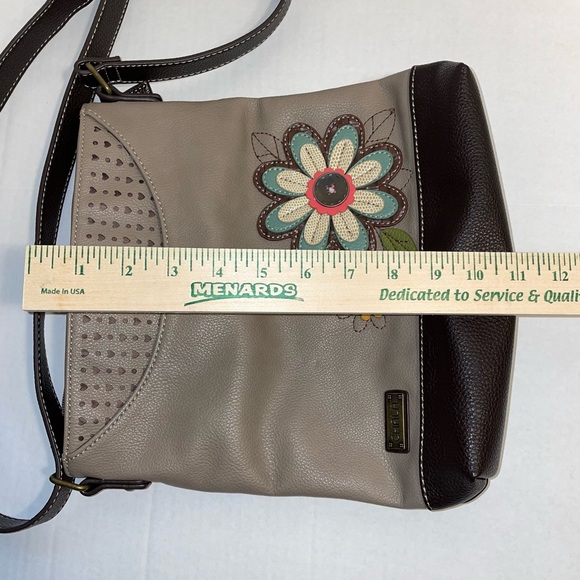 Chala Daisy Flower Sweet Messenger/Crossbody Bag Purse Handbag. Super Cute - Picture 10 of 15